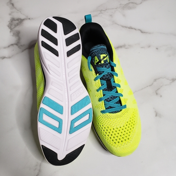 APL Mens Techloom Pro Sneakers Size 9.5 Neon Yellow Energy Black Aqua - Picture 4 of 6